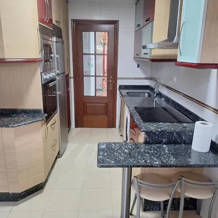 Jardines アパート *